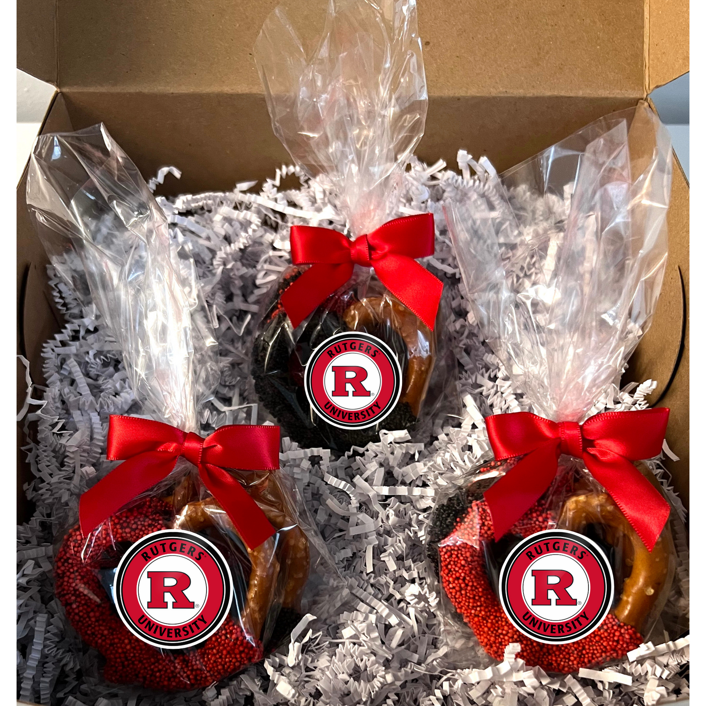 Rutgers University Chocolate Covered Jumbo Pretzels