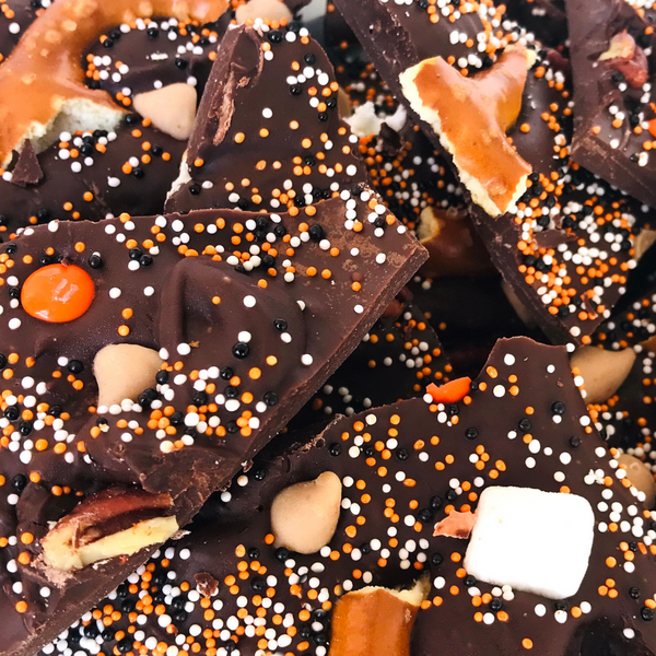 Thanksgiving Chocolate Pretzel Gift Box